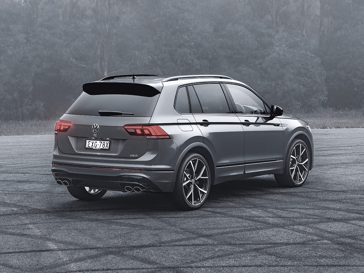 2023 Volkswagen Tiguan R Grid