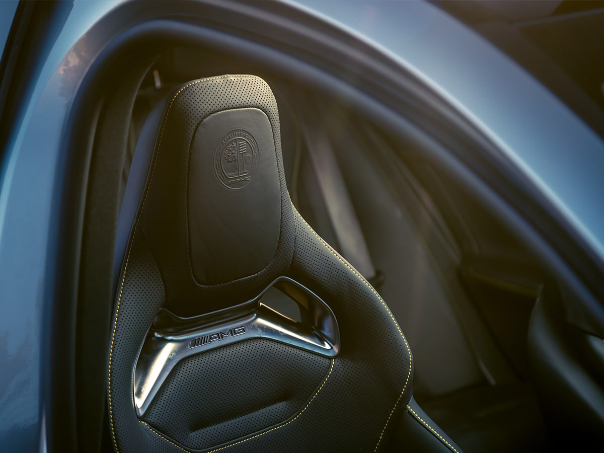 2024 mercedes amg c63 s e performance performance seats