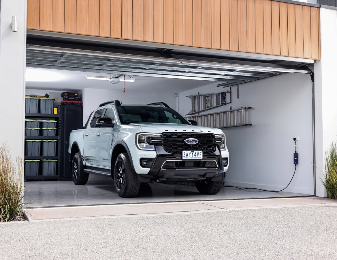 2025 ford ranger phev stormtrak charging