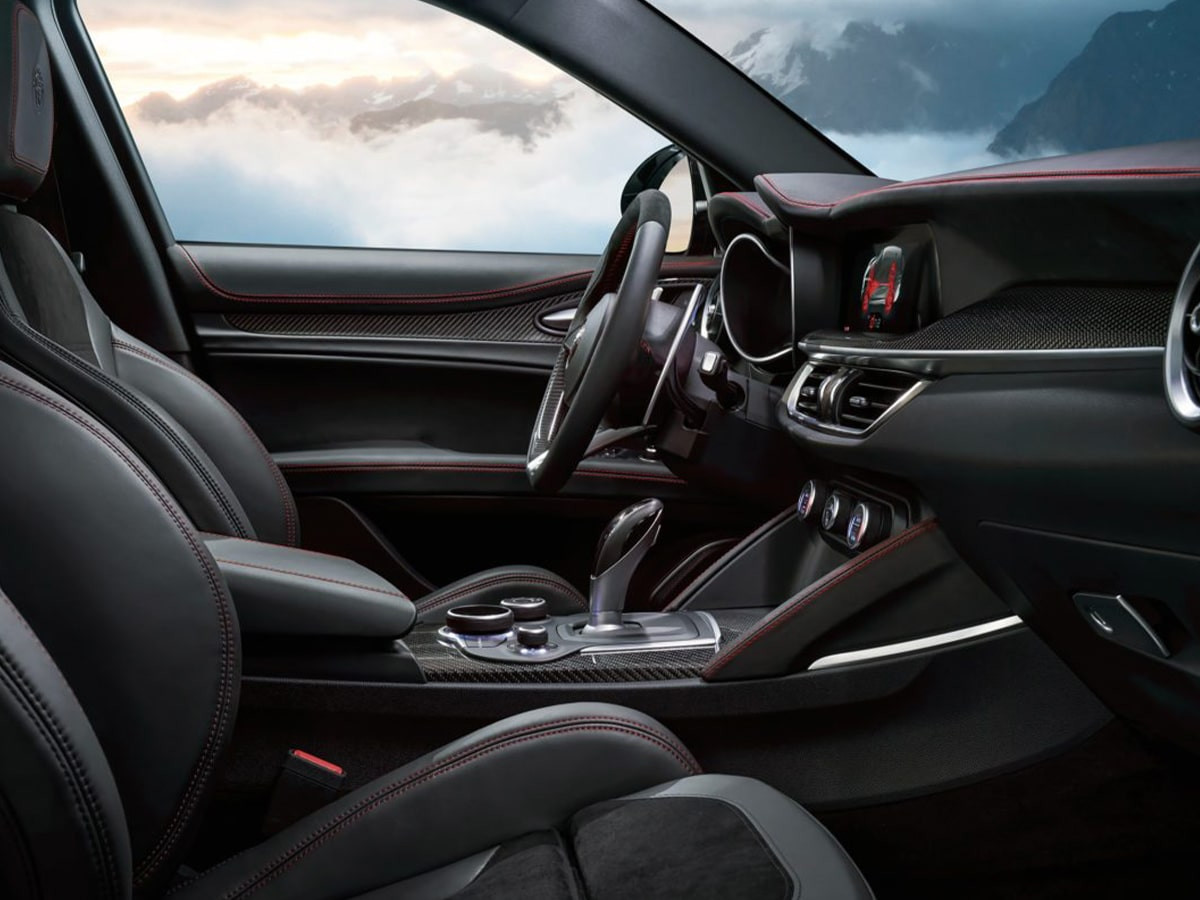 Alfa Romeo Stelvio Quadrifoglio Performance