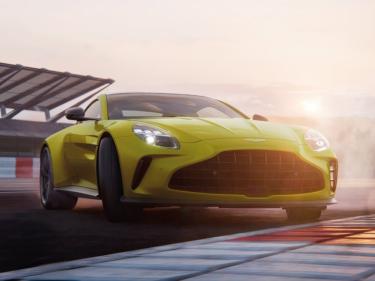 Aston Martin Vantage 2024 Trên Đường