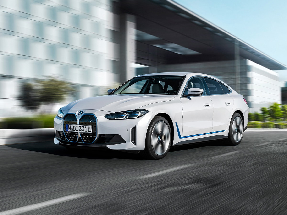 BMW i4 eDrive35 trên đường | Hình ảnh: BMW