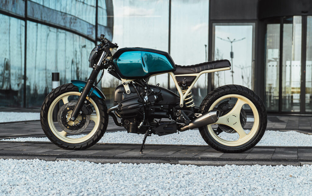 BMW R1100RT Custom 2