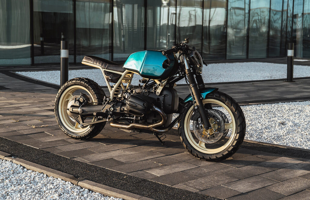 BMW R1100RT Custom 8