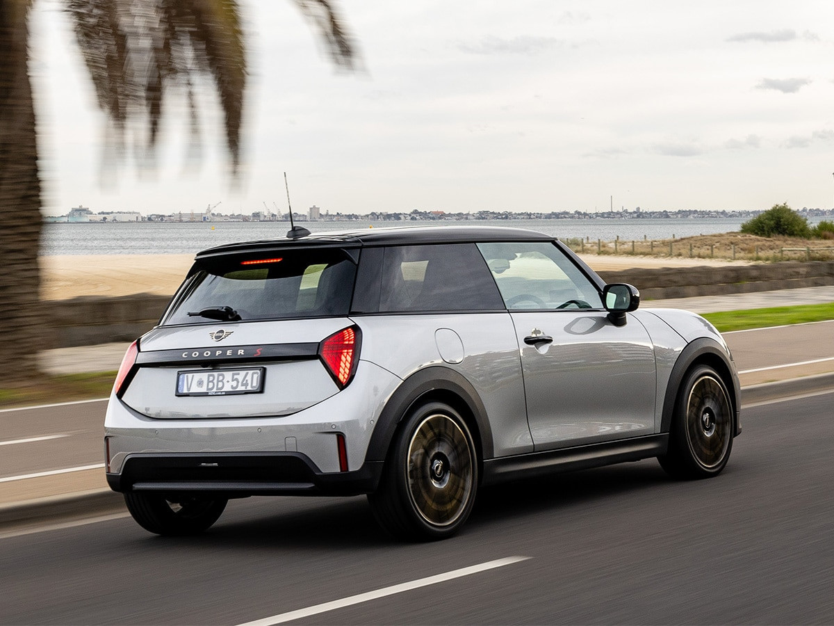 Cảm giác lái MINI Cooper S