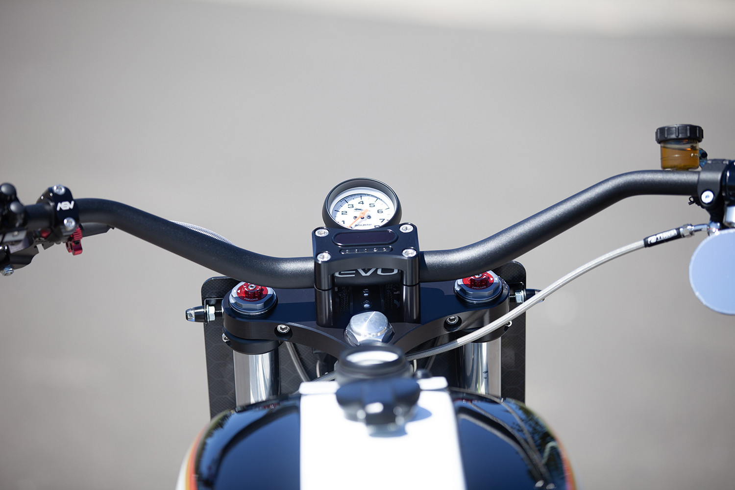 Điểm nổi bật của chiếc Suzuki GT750 độ