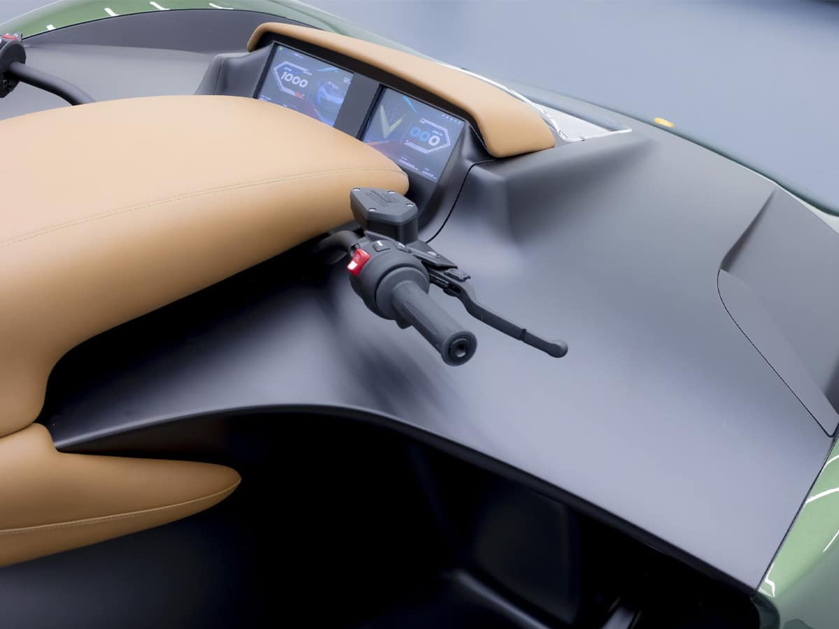 Engler V12 dashboard