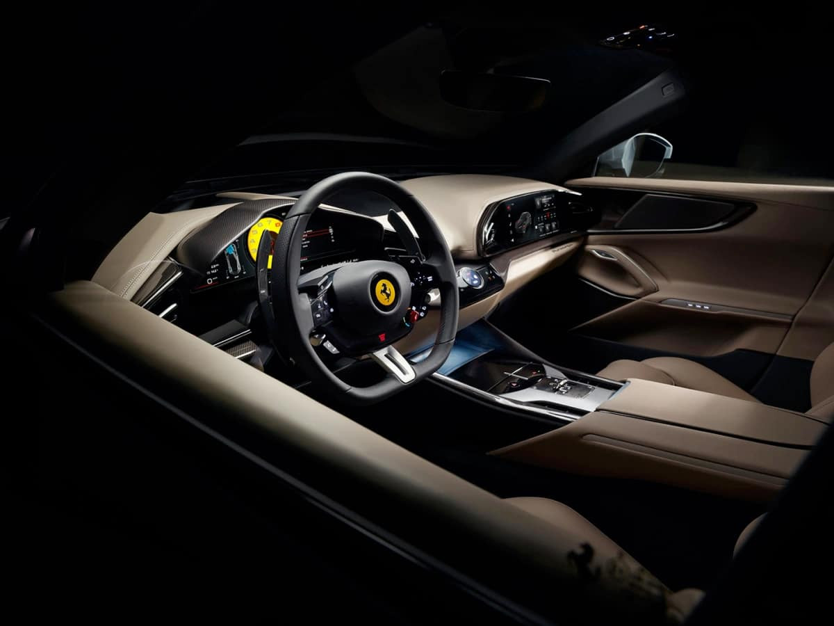 Ferrari Purosangue 3