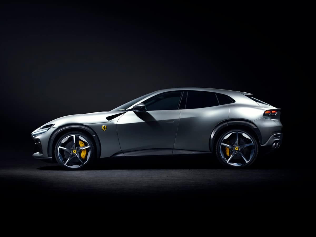 Ferrari Purosangue 4