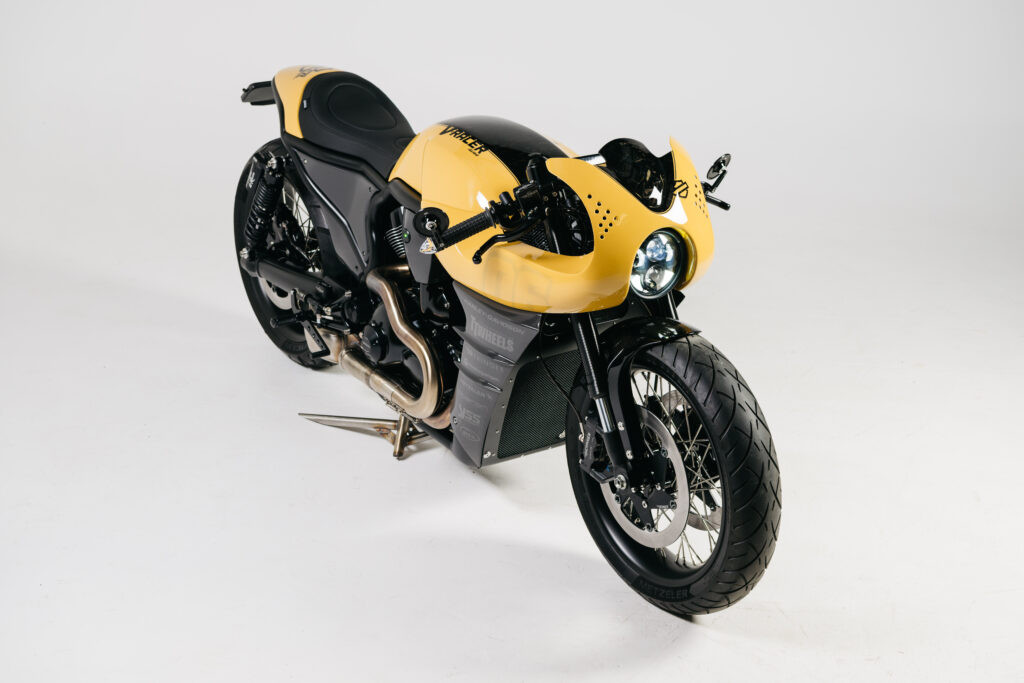 Hệ thống động cơ được chế tạo tỉ mỉ cho V-Racer