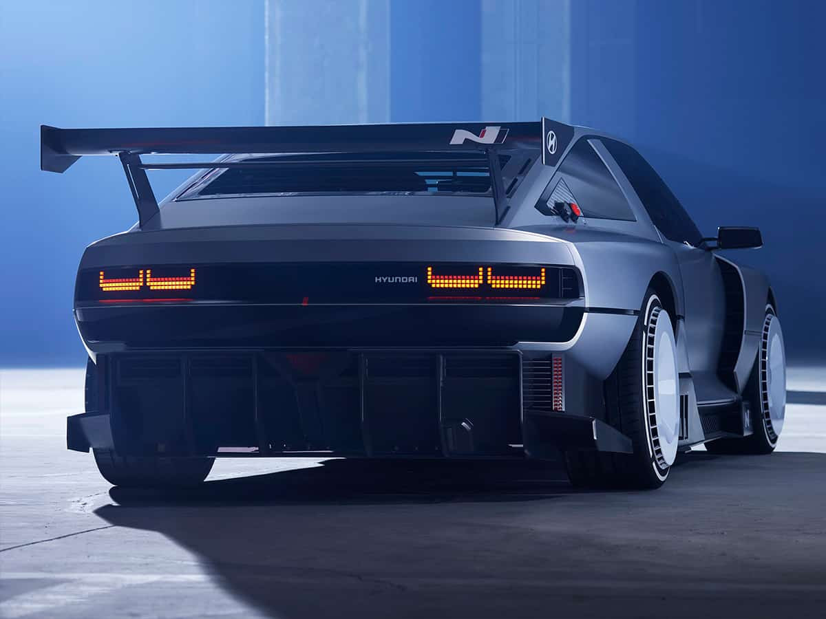 Hyundai vision 74 rear end close