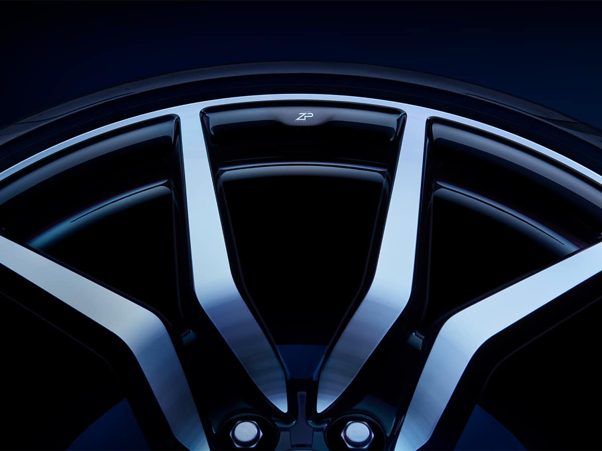 Logo trên bánh xe của Jaguar F-Type ZP Edition