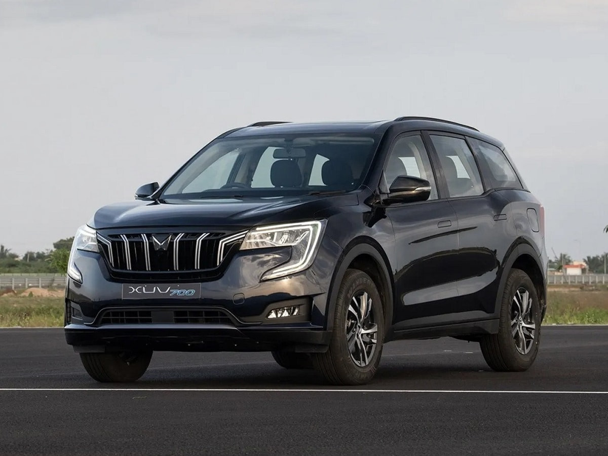 Mahindra xuv700 front end