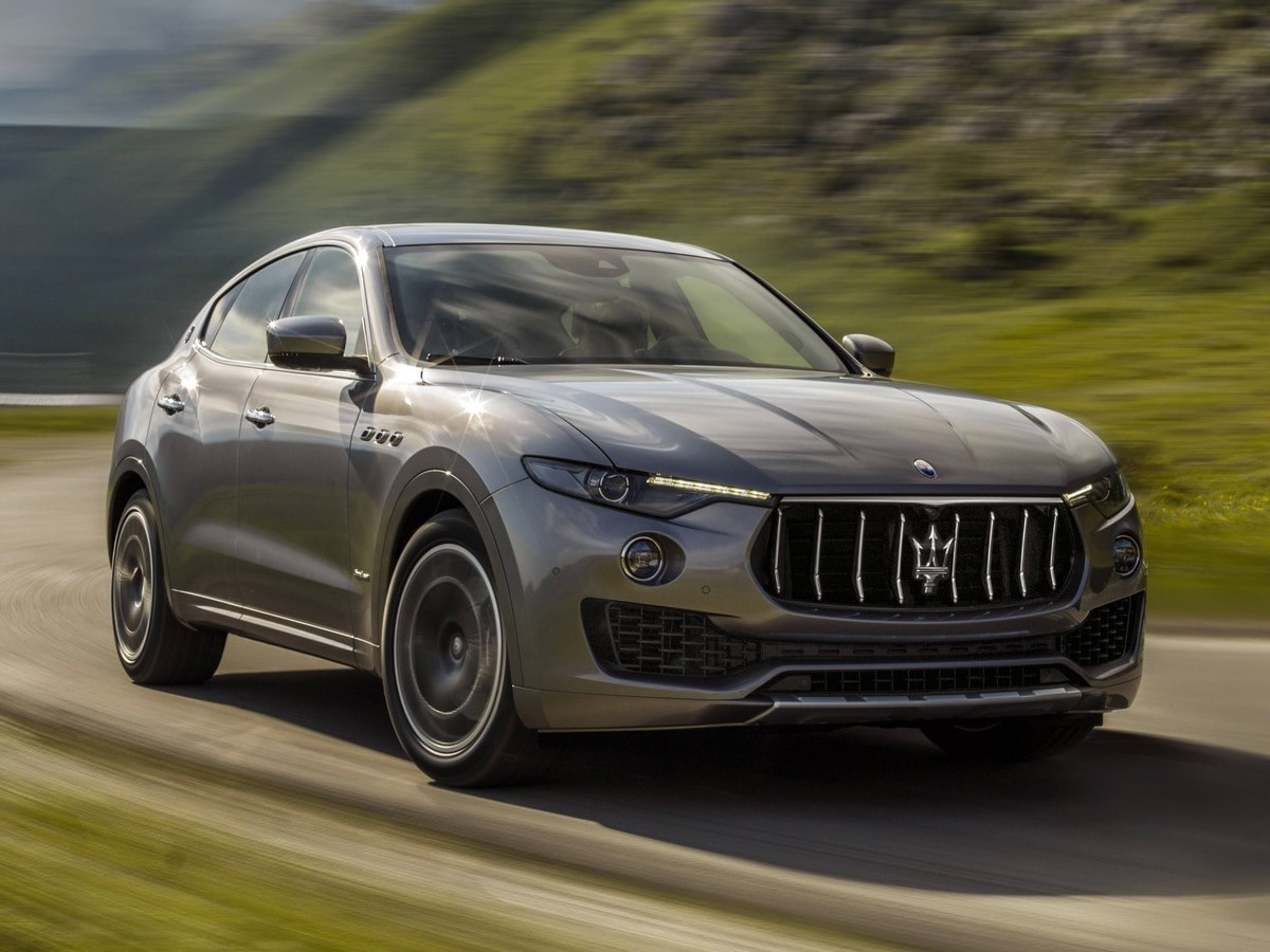 Maserati Levante SUV trên đường