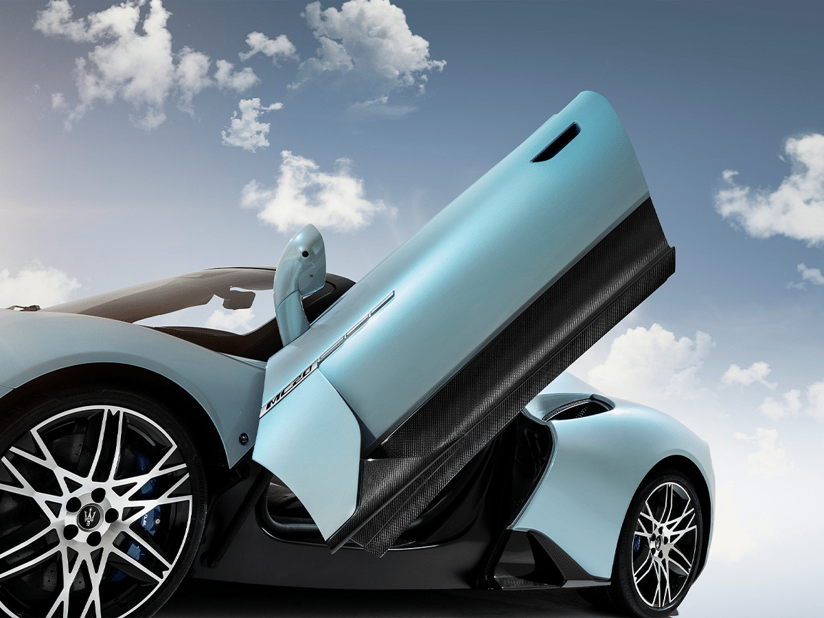 Maserati mc20 cielo doors up