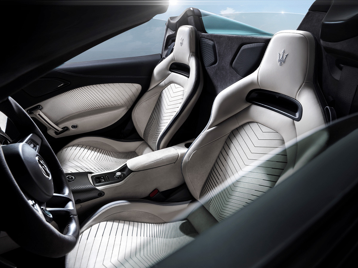 Maserati mc20 cielo interior