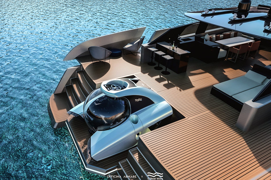 Mặt deck của Yatch Aquanaut