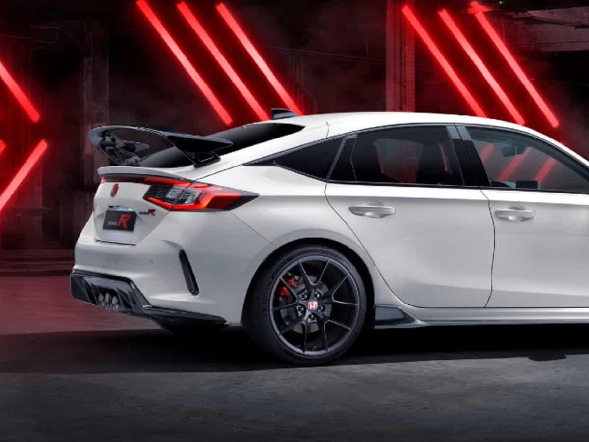 Mặt sau của Civic Type R