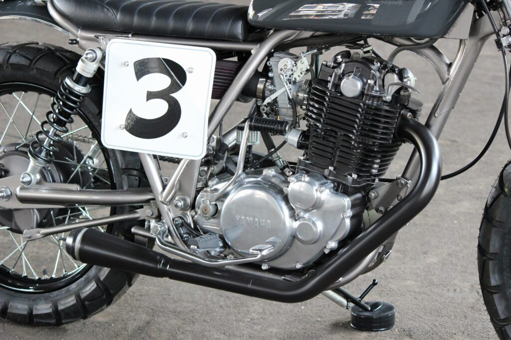 Màu sắc Yên xe Yamaha SR400