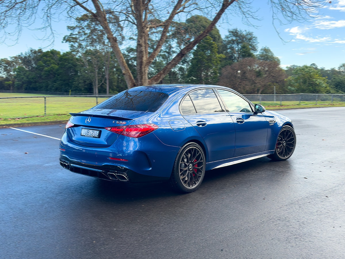 Mercedes amg c63 s e performance rear end