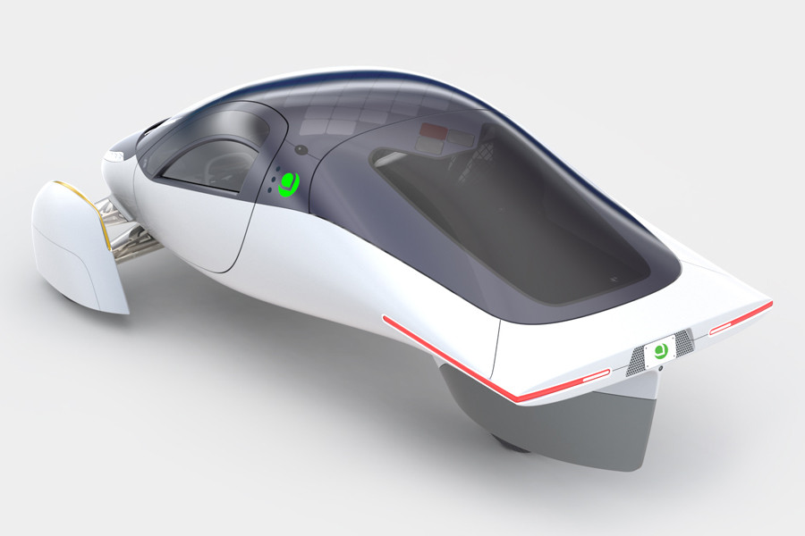Nhìn từ phía sau xe điện Aptera
