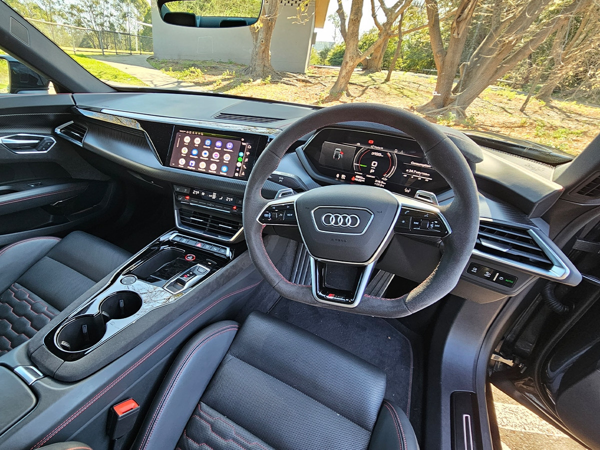Nội thất Audi RS e-Tron GT
