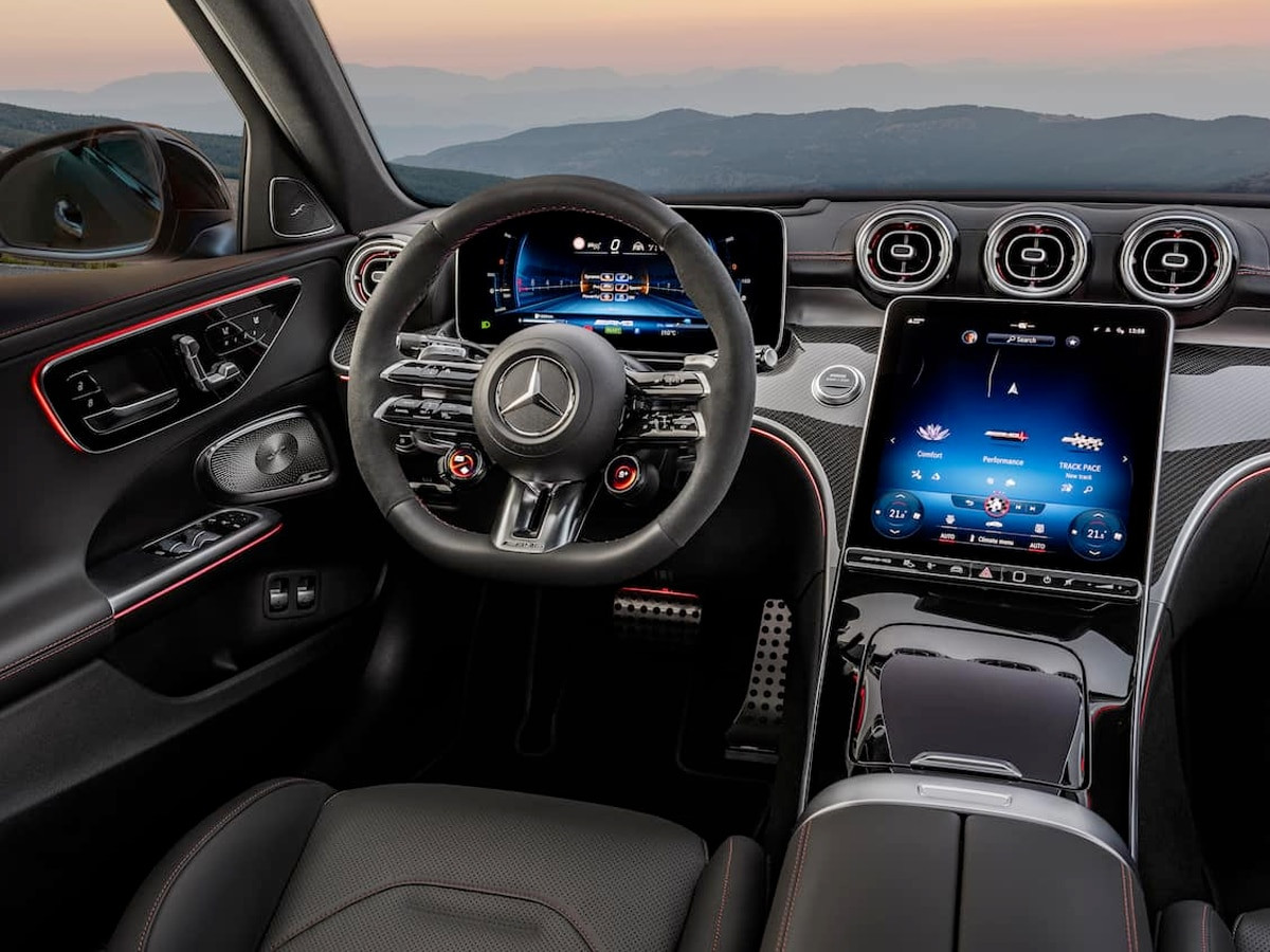 Nội thất Mercedes-AMG GLC43 S