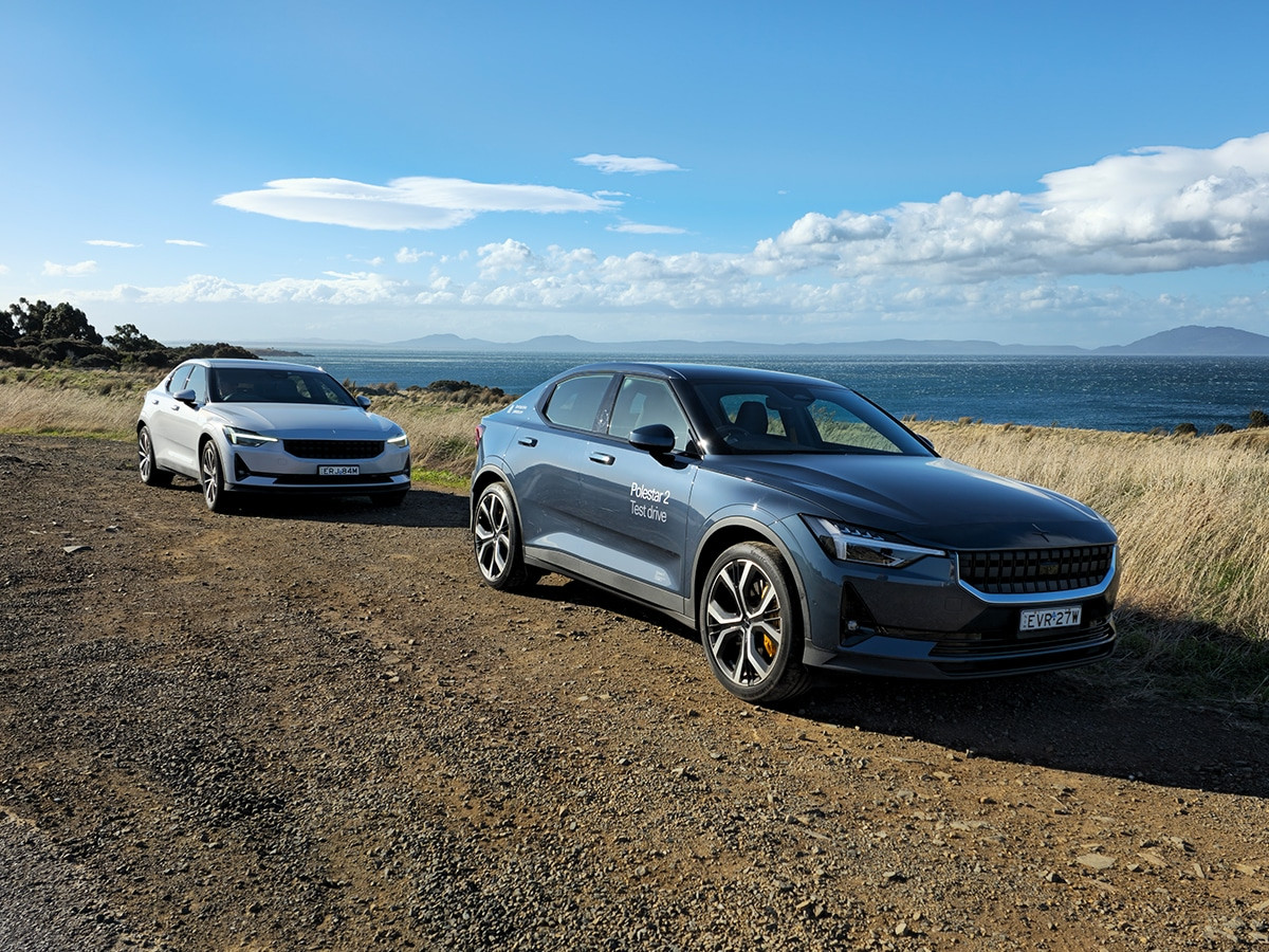 Polestar 2 trên bờ biển Tasmania
