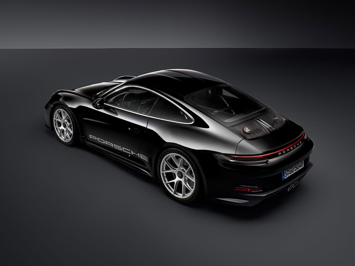 Porsche 911 S/T với mui mở
