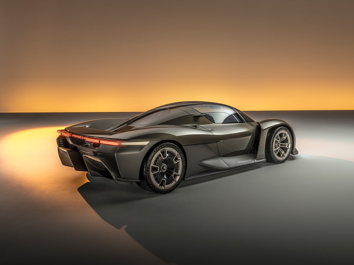 Porsche Mission X Concept - Hình ảnh phía sau