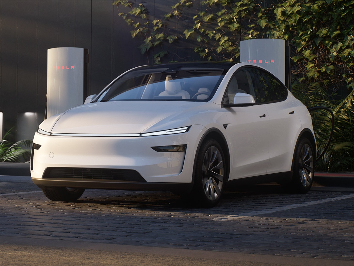 Tesla Model Y ở chế độ sạc