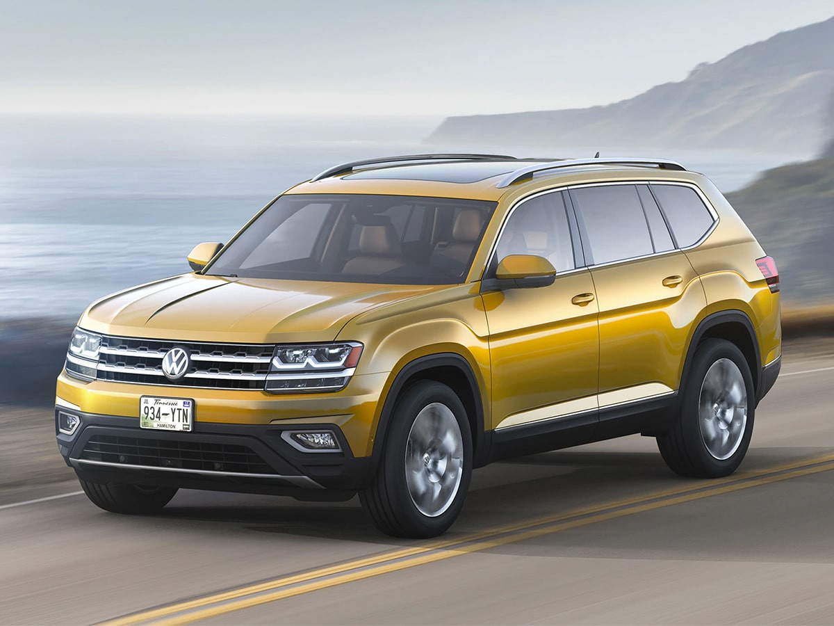 Volkswagen Atlas SUV trên đường