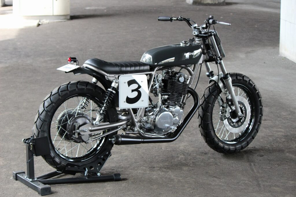 Yamaha SR400 độ