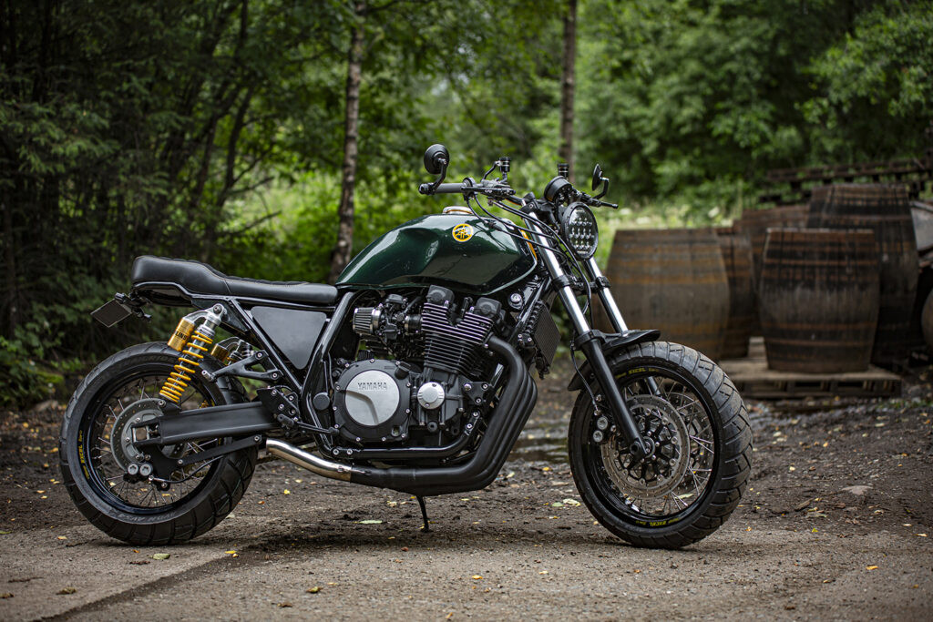 Yamaha XJR1300